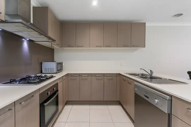 Fourth view of Homely house listing, 8 Silverbush Way, Truganina VIC 3029