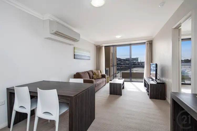 Fifth view of Homely apartment listing, 22/2 The Palladio, Mandurah WA 6210