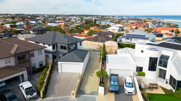 15 Tulsa Court, Mindarie WA 6030