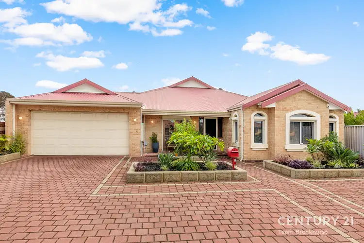 11 Coral Tree Court, Thornlie WA 6108