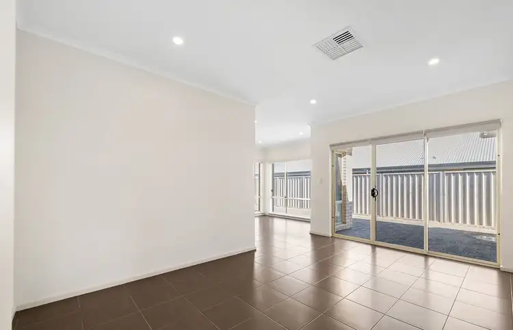 Fifth view of Homely house listing, 6 Sabella Place, Noarlunga Downs SA 5168