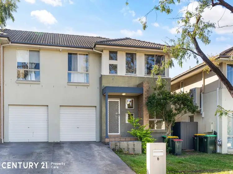 6 Northampton Drive, Glenfield NSW 2167