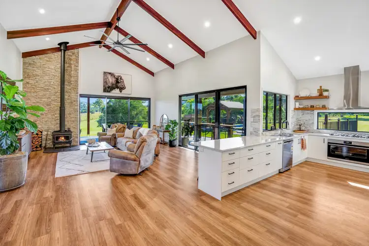 11 Fritz Road, Chatsworth QLD 4570