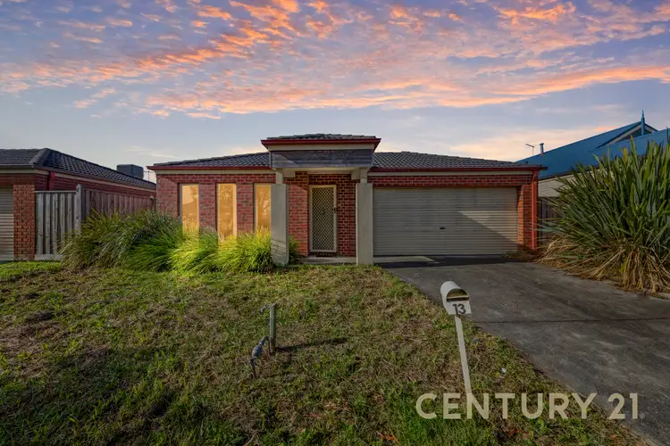 13 Ramel Way, Pakenham VIC 3810