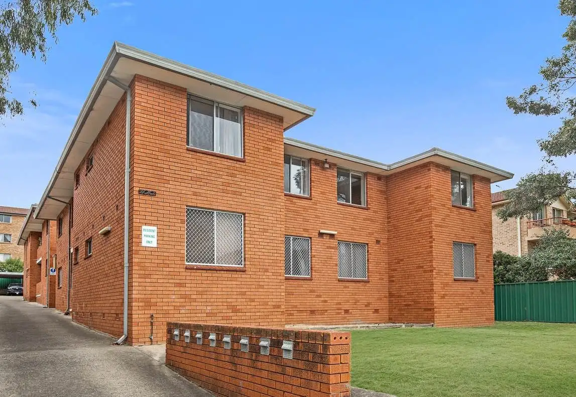 Main view of Homely unit listing, 1/100 Stapleton Street, Pendle Hill NSW 2145
