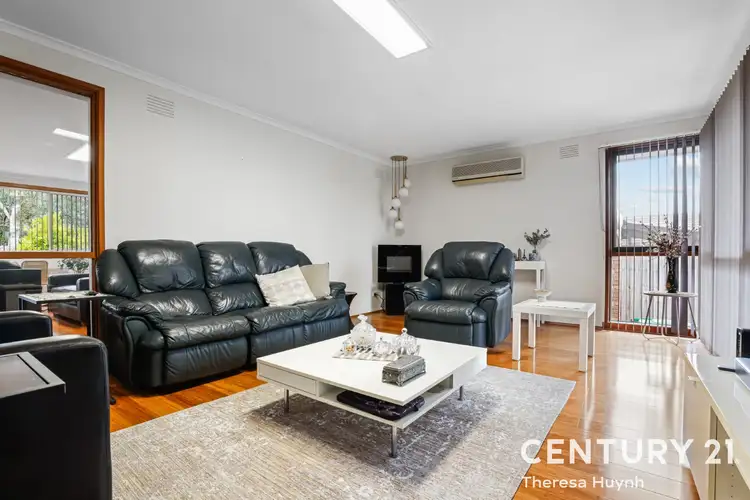 Second view of Homely house listing, 27 Mildura Crescent, Endeavour Hills VIC 3802