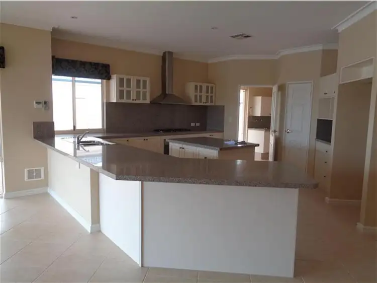 Fourth view of Homely house listing, 10 Sao Jorge Green, Secret Harbour WA 6173