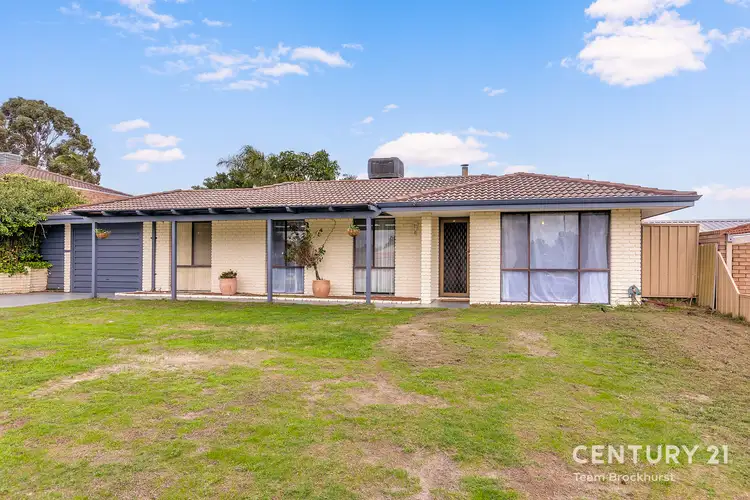 6 Pioneer Drive, Thornlie WA 6108