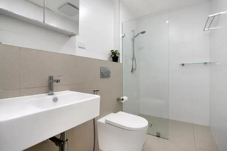 Fifth view of Homely apartment listing, 15/27-31 Veron Street, Wentworthville NSW 2145