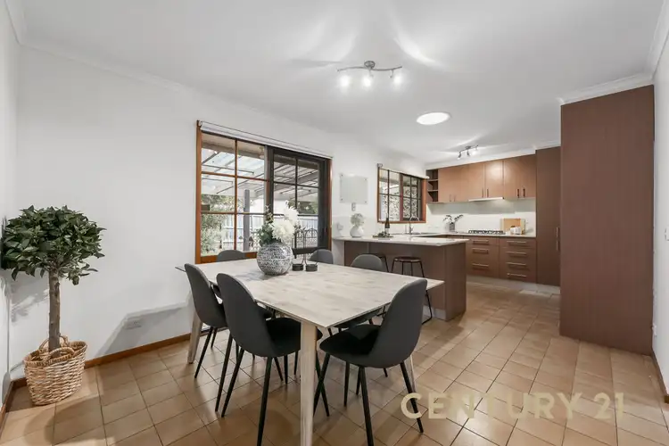 Fifth view of Homely house listing, 13 Gifford Close, Berwick VIC 3806