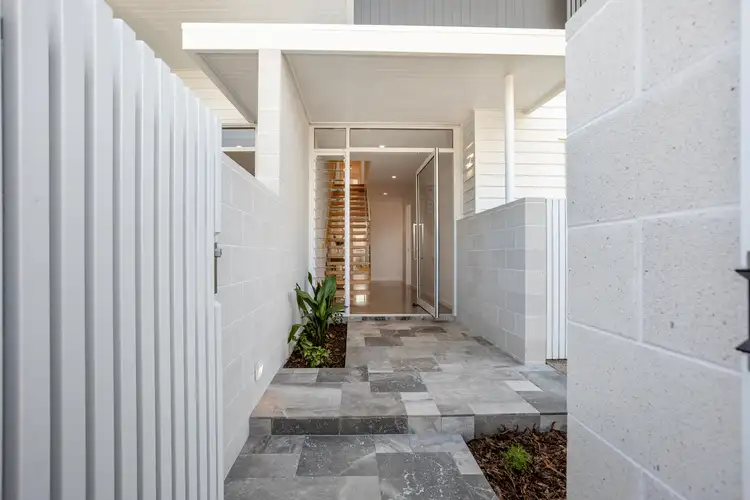 Fifth view of Homely semi-detached listing, 2/42 Allambie Street, Maroochydore QLD 4558