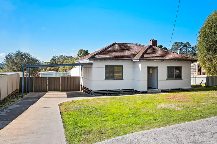 6 Atkinson Street South, Collie WA 6225