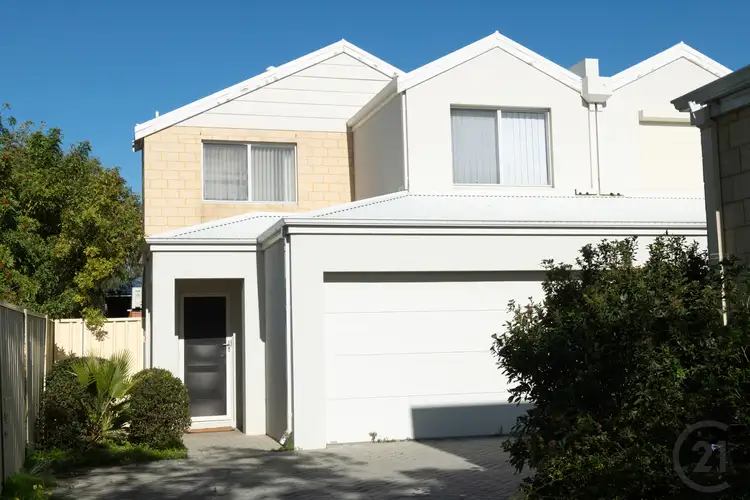 4/11 Eacott Street, Mandurah WA 6210