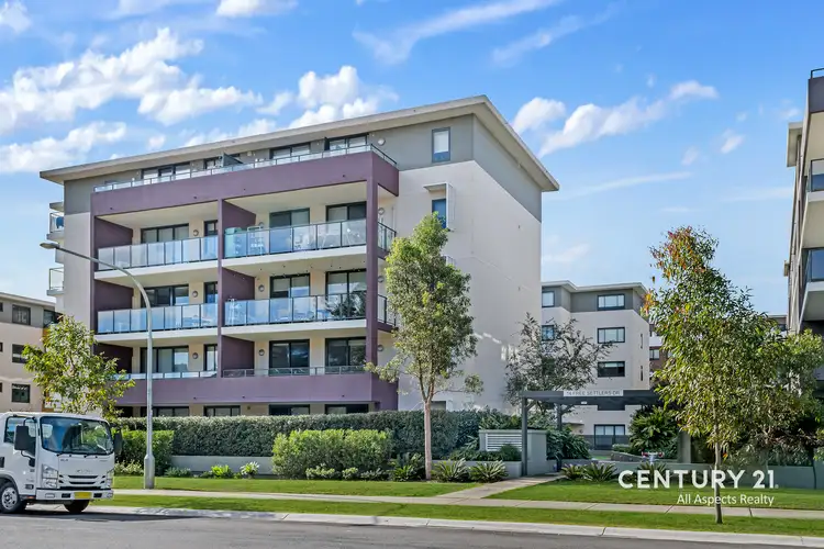 213/14 Free Settlers Drive
