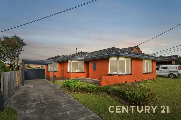 8 Illawarra Crescent, Dandenong North VIC 3175