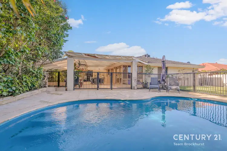 26 Timbercrest Road, Thornlie WA 6108