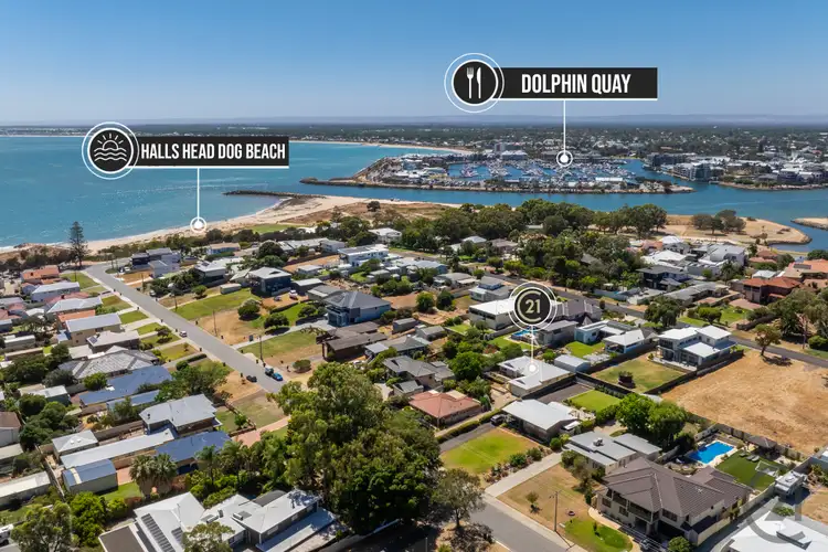 Fourth view of Homely semi-detached listing, 25B Janis Street, Halls Head WA 6210