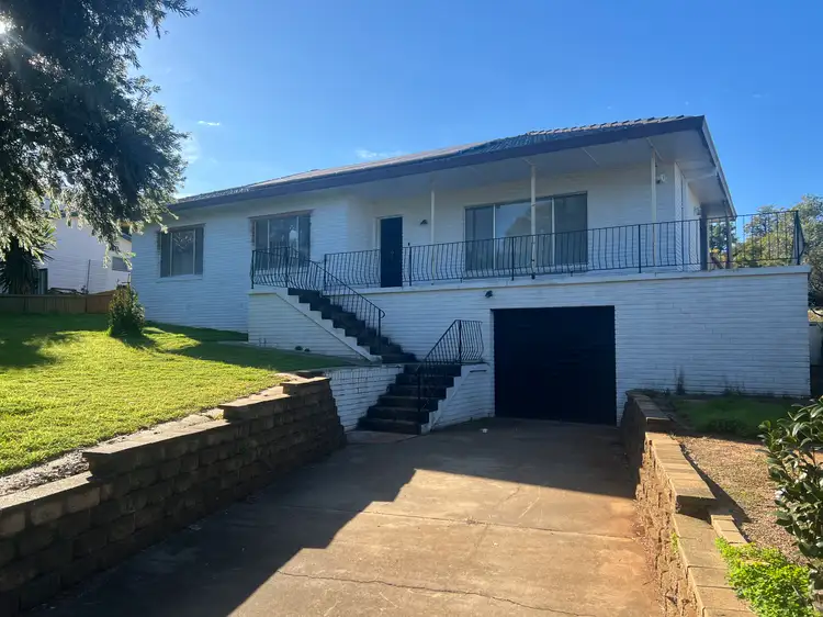 79 High Street, Parkes NSW 2870