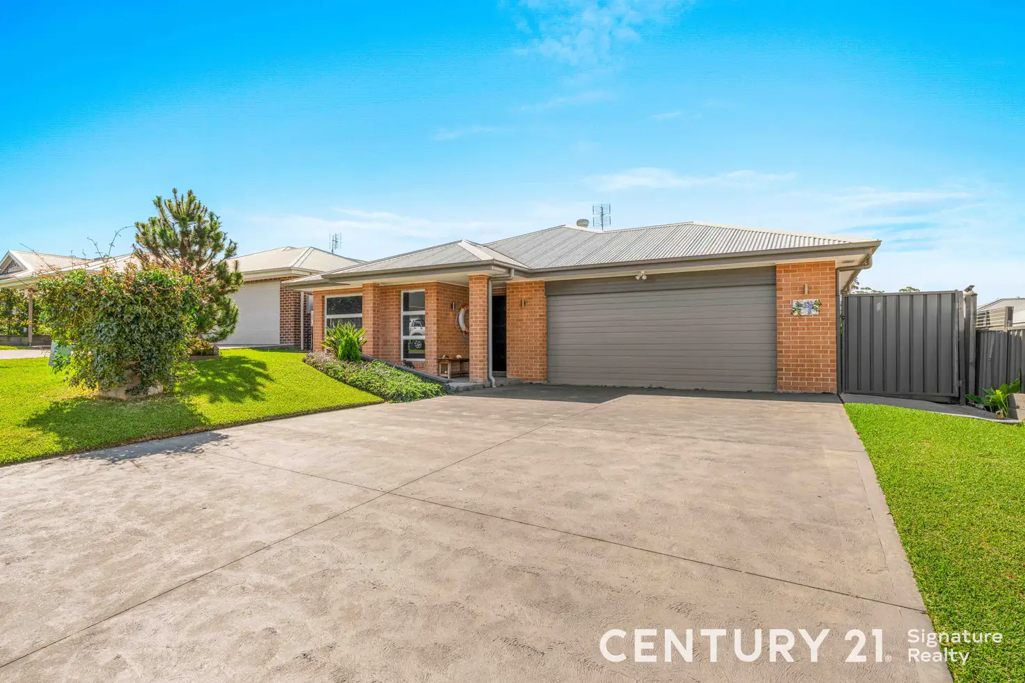 Main view of Homely house listing, 4 Transom Street, Vincentia NSW 2540