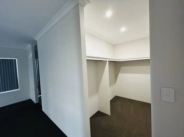 Fourth view of Homely house listing, 33 Chateau Avenue, Alkimos WA 6038