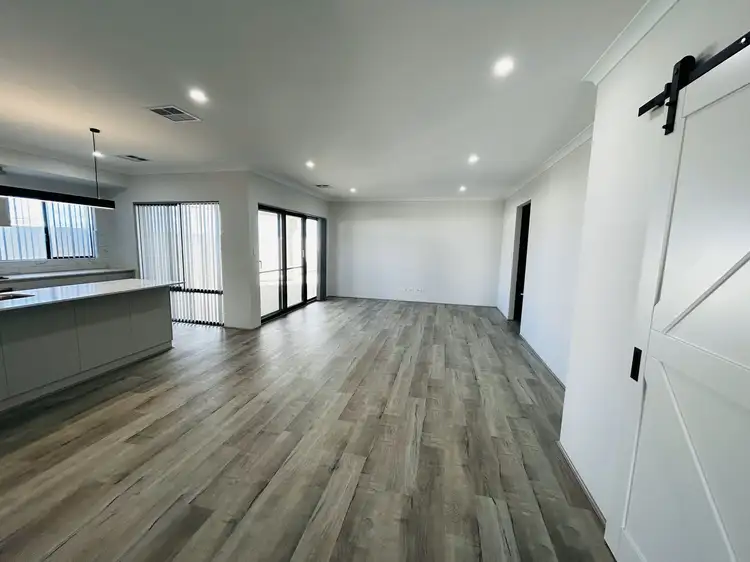 Fifth view of Homely house listing, 33 Chateau Avenue, Alkimos WA 6038