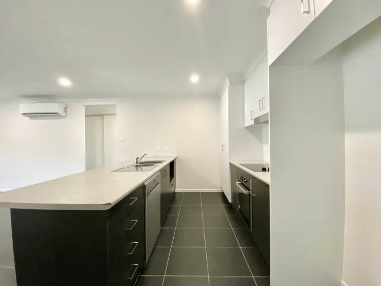 Fifth view of Homely house listing, 38 Portabello Crescent, Thornton NSW 2322