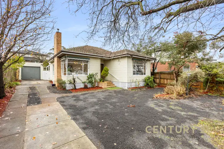 Main view of Homely house listing, 24 Jordan Grove, Glen Waverley VIC 3150