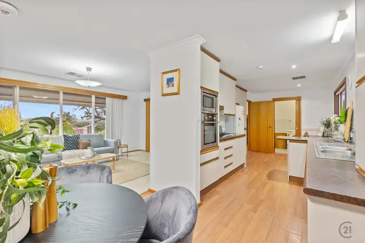 7 Insley Court, Trott Park SA 5158