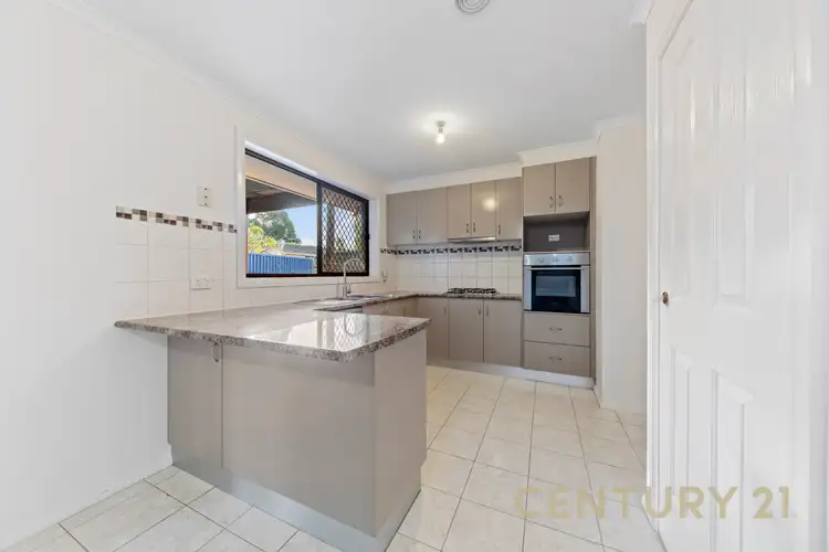 Sixth view of Homely house listing, 2 Sacha Drive, Pakenham VIC 3810