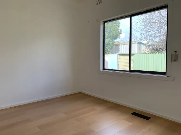 Fifth view of Homely house listing, 8 Maine Hey Crescent, Springvale VIC 3171