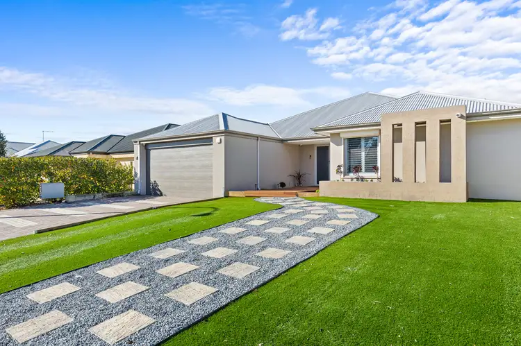 Second view of Homely house listing, 5 Rosewood Heights, Ellenbrook WA 6069