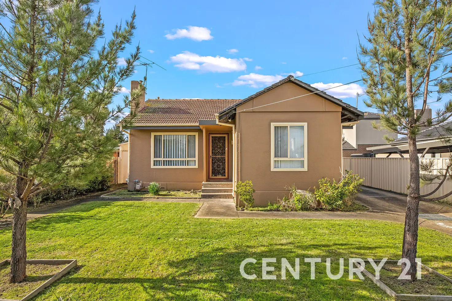 Main view of Homely unit listing, 6 Ash Street, Doveton VIC 3177