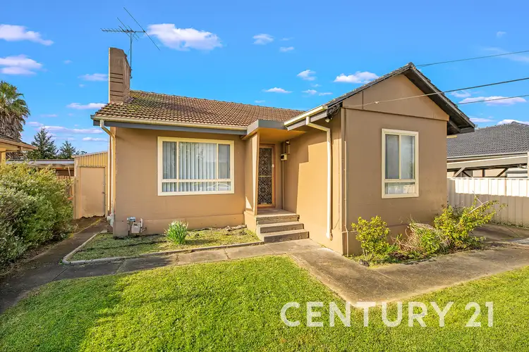 Second view of Homely unit listing, 6 Ash Street, Doveton VIC 3177