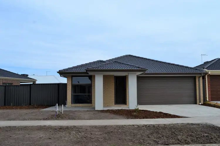 Main view of Homely house listing, 74 Pinnacle Drive, Pakenham VIC 3810