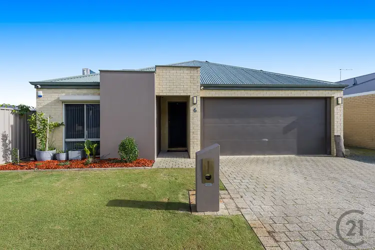6 Headingley Link, Meadow Springs WA 6210