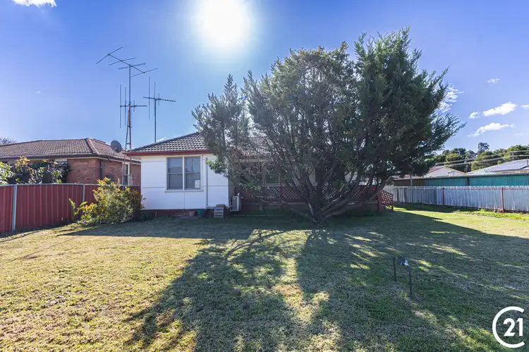 33 Scrivener Street, Forbes NSW 2871