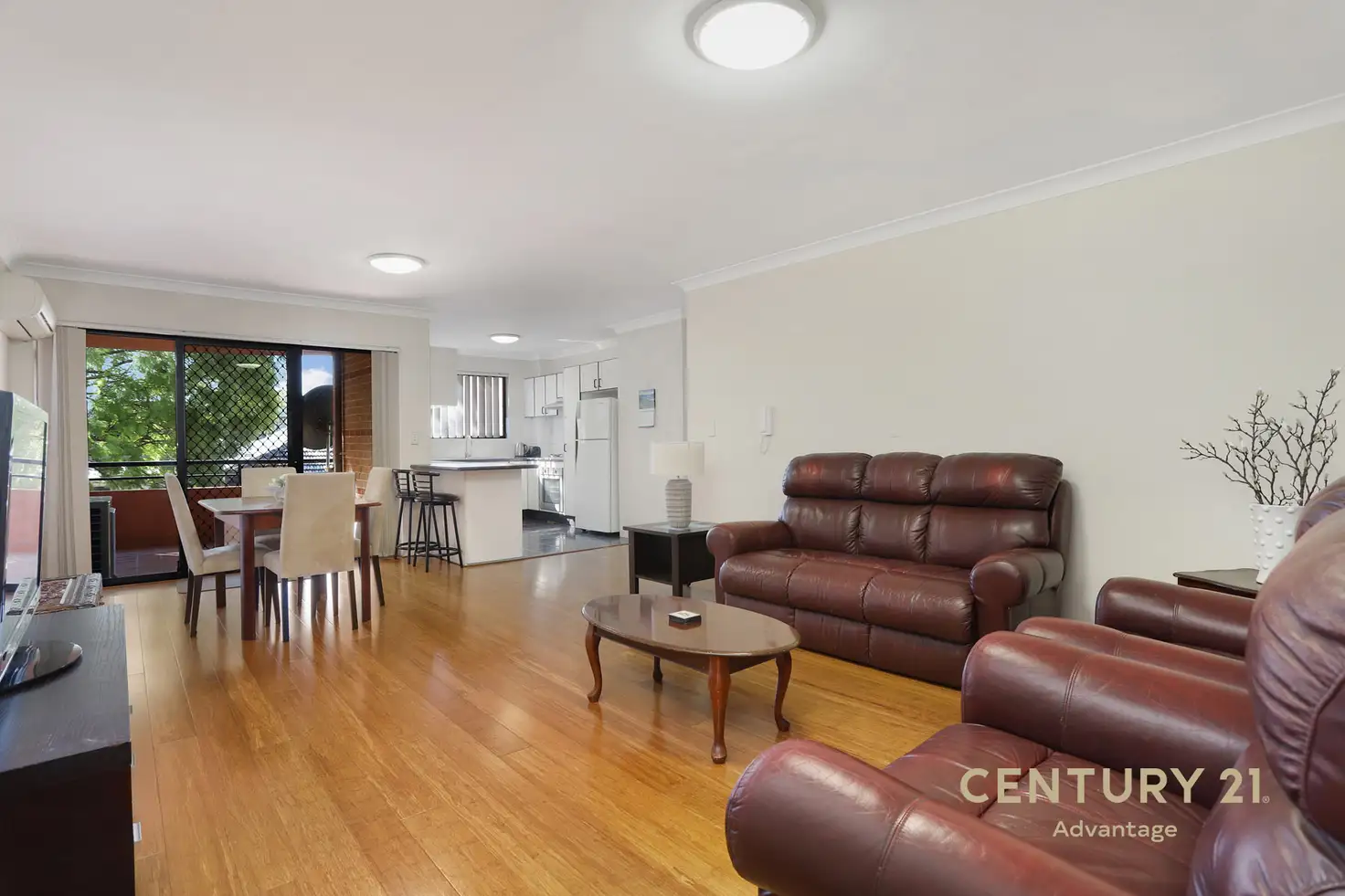 Main view of Homely unit listing, 8/101-103 Stapleton Street, Pendle Hill NSW 2145