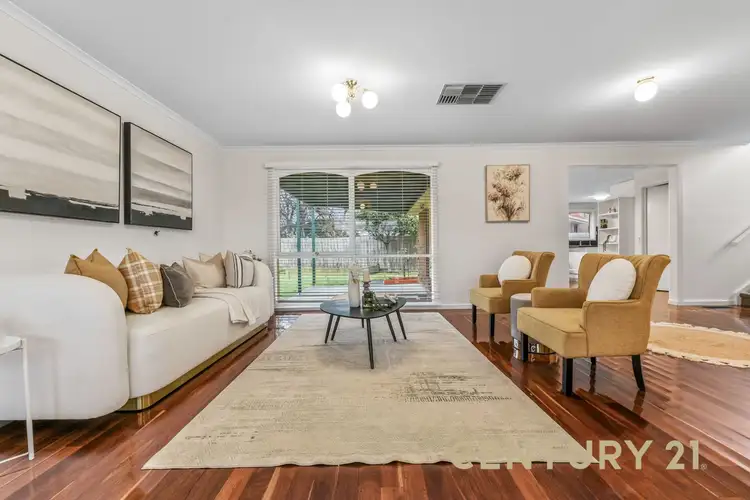 Second view of Homely house listing, 5 Rochell Court, Clarinda VIC 3169