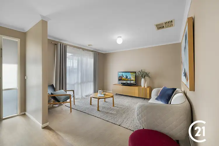 Second view of Homely house listing, 2 Amy Place, Echuca VIC 3564