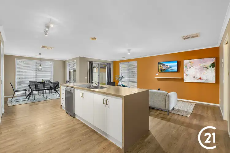 Third view of Homely house listing, 2 Amy Place, Echuca VIC 3564