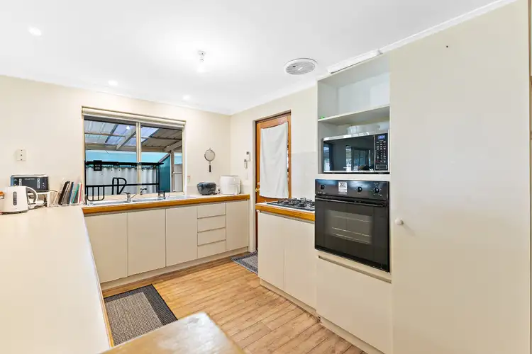 Sixth view of Homely house listing, 4 Quondong Close, Kenwick WA 6107