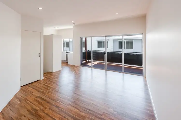 Third view of Homely townhouse listing, 4/40 Anzac Avenue, Maroochydore QLD 4558