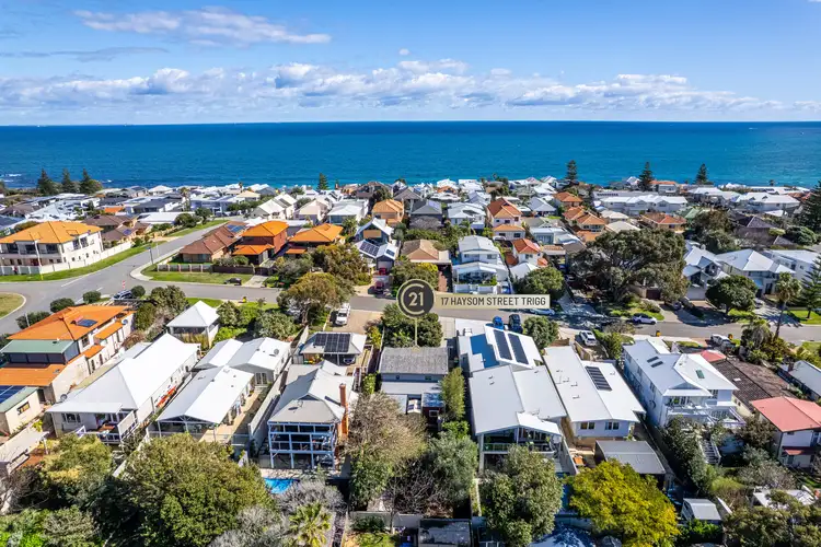 17 Haysom Street, Trigg WA 6029