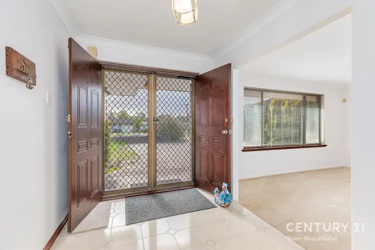 Fifth view of Homely house listing, 40 Shipbourne Way, Huntingdale WA 6110