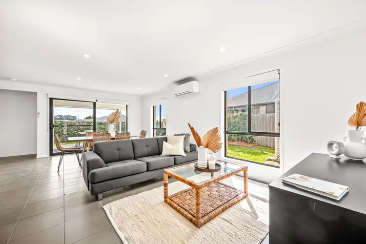 Third view of Homely house listing, 8 Louden Close, Thornton NSW 2322