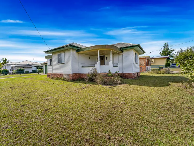 158 Cambridge Street, Granville QLD 4650