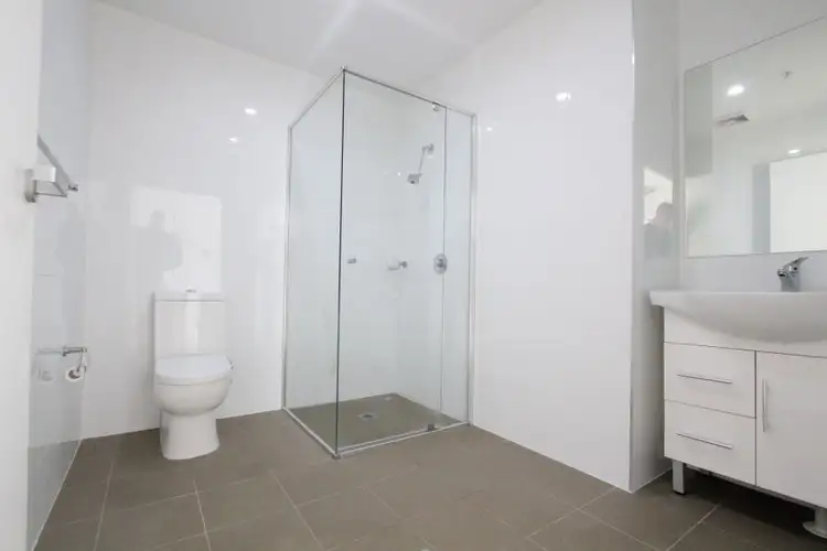 Fifth view of Homely unit listing, 10/1 Browne Parade, Warwick Farm NSW 2170