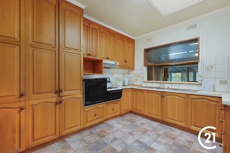 Fifth view of Homely house listing, 27 Premier Street, Echuca VIC 3564