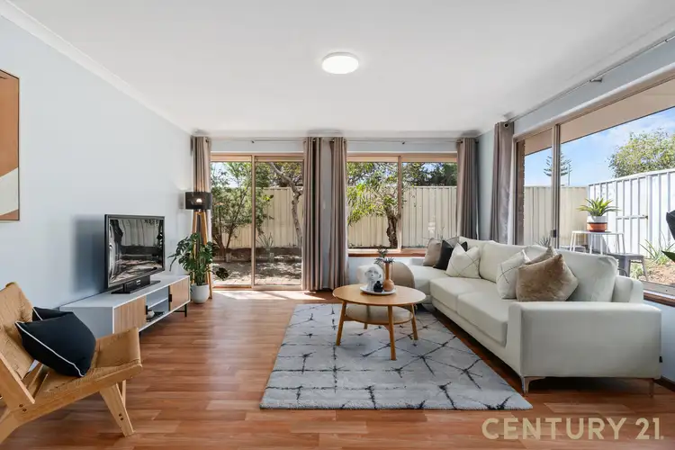 4 Galaxy Way, Carlisle WA 6101