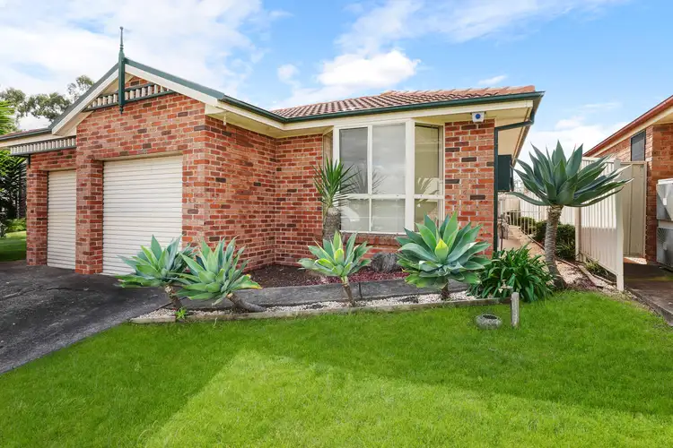 15b Mackenzie Place, Kearns NSW 2558
